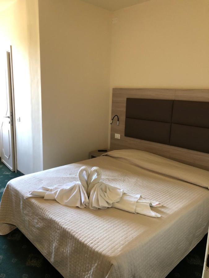 Hotel Miralago Pieve  Exterior photo